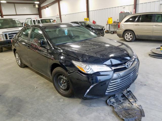 TOYOTA CAMRY LE 2017 4t1bf1fk5hu394617