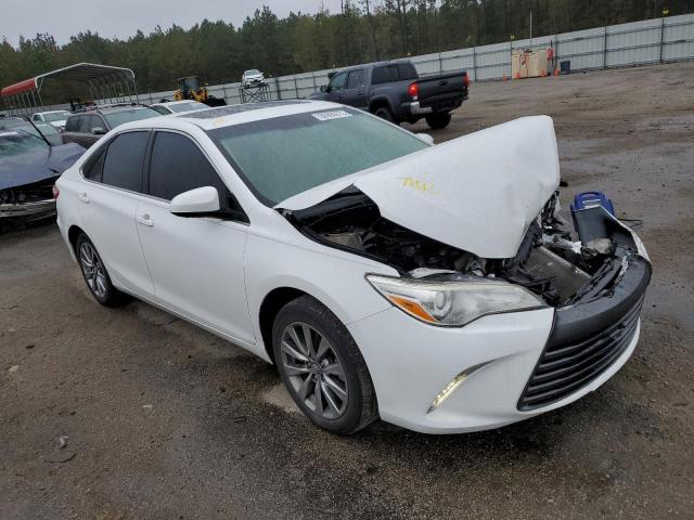 TOYOTA CAMRY LE 2017 4t1bf1fk5hu671282