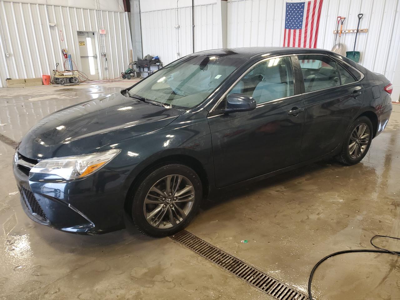 TOYOTA CAMRY 2017 4t1bf1fk5hu682136