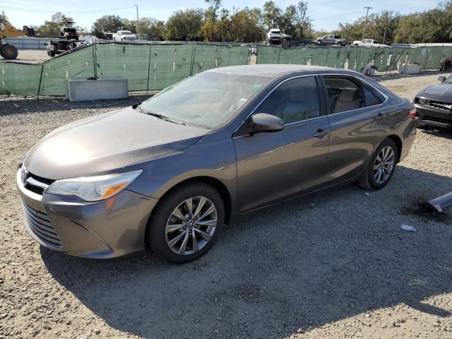 TOYOTA CAMRY LE 2017 4t1bf1fk5hu756378