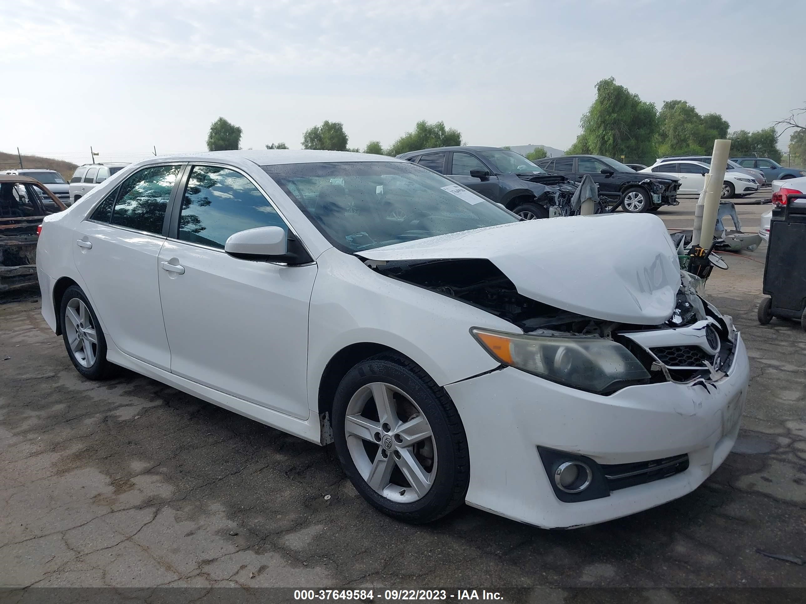 TOYOTA CAMRY 2014 4t1bf1fk6eu739844