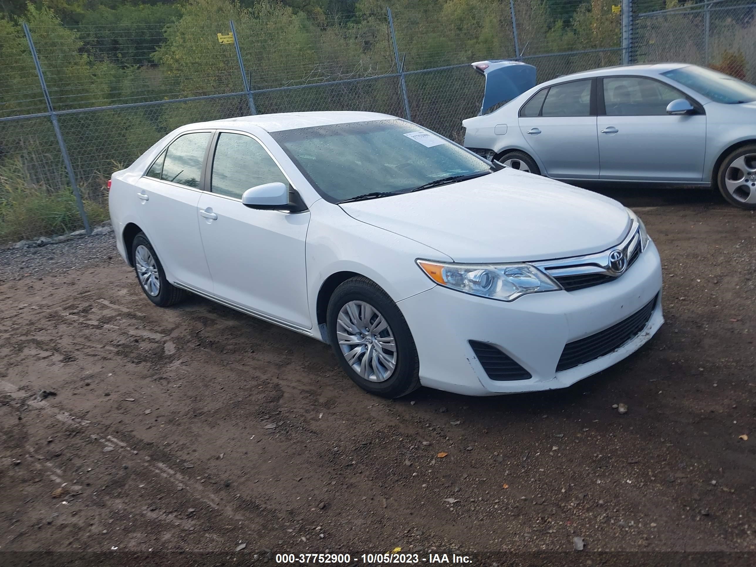 TOYOTA CAMRY 2014 4t1bf1fk6eu848935