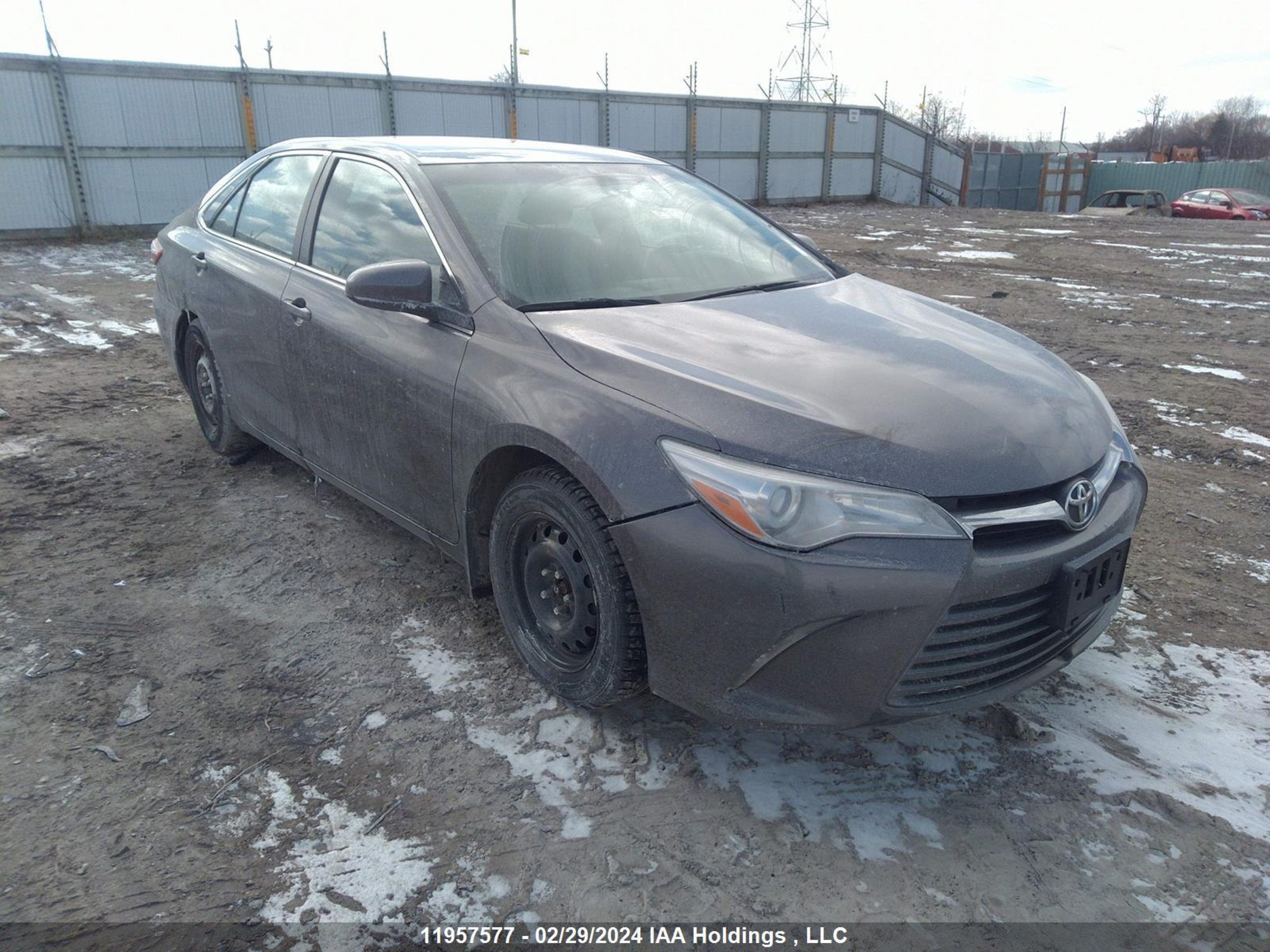 TOYOTA CAMRY 2015 4t1bf1fk6fu003956