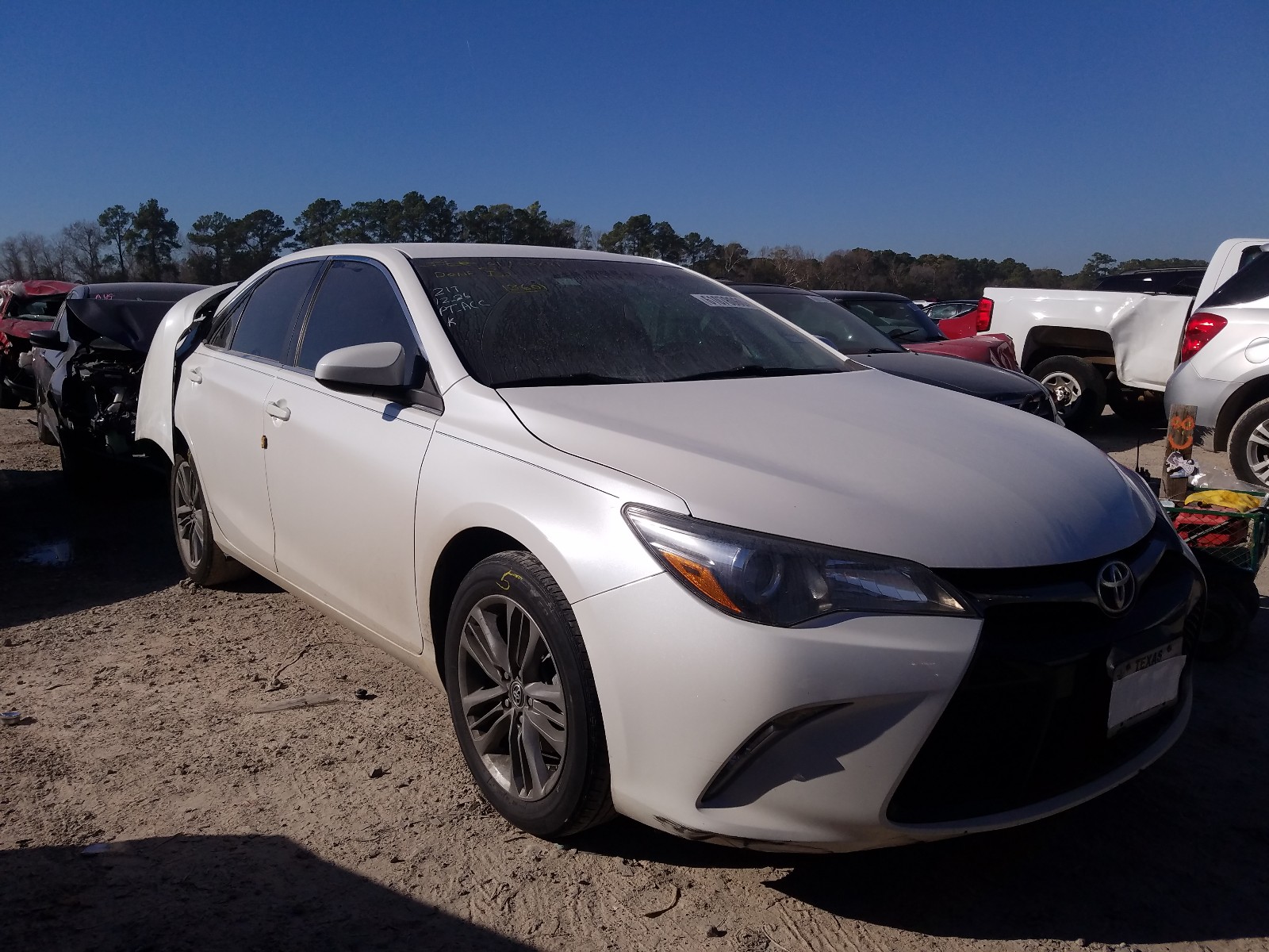 TOYOTA CAMRY LE 2015 4t1bf1fk6fu046354