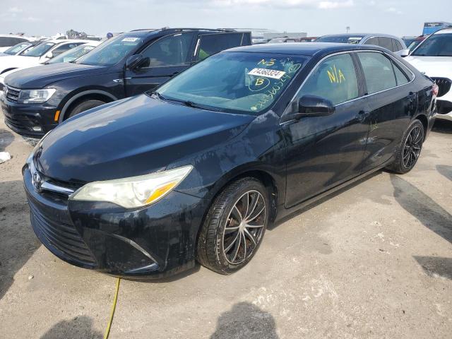 TOYOTA CAMRY LE 2015 4t1bf1fk6fu907418