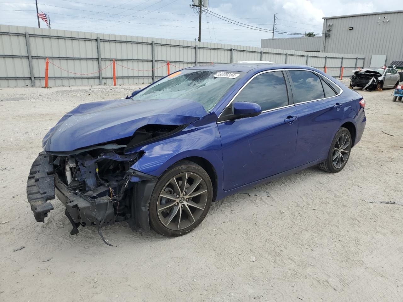 TOYOTA CAMRY 2015 4t1bf1fk6fu946431