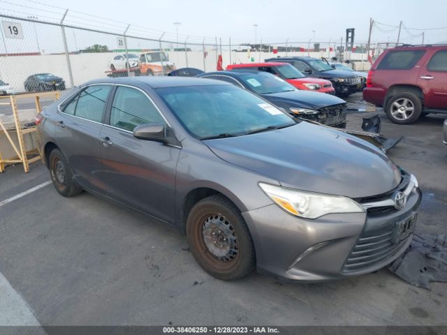 TOYOTA CAMRY 2015 4t1bf1fk6fu996200