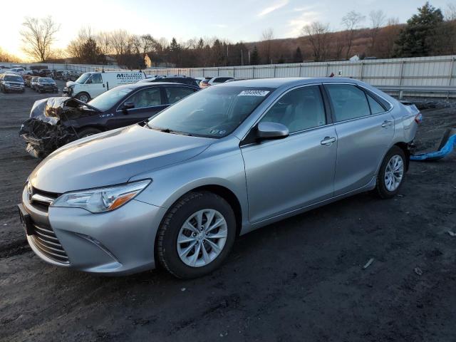 TOYOTA CAMRY LE 2015 4t1bf1fk6fu996570