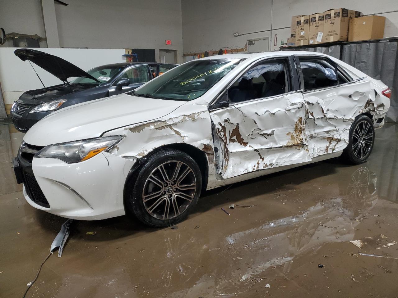 TOYOTA CAMRY 2016 4t1bf1fk6gu189094