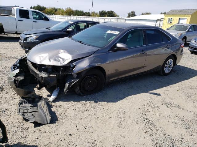 TOYOTA CAMRY LE 2017 4t1bf1fk6hu636654