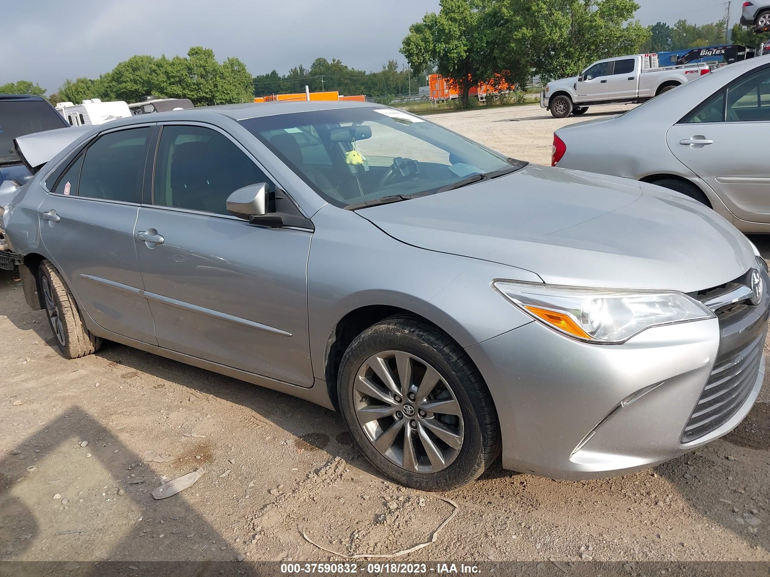 TOYOTA CAMRY 2017 4t1bf1fk6hu744062