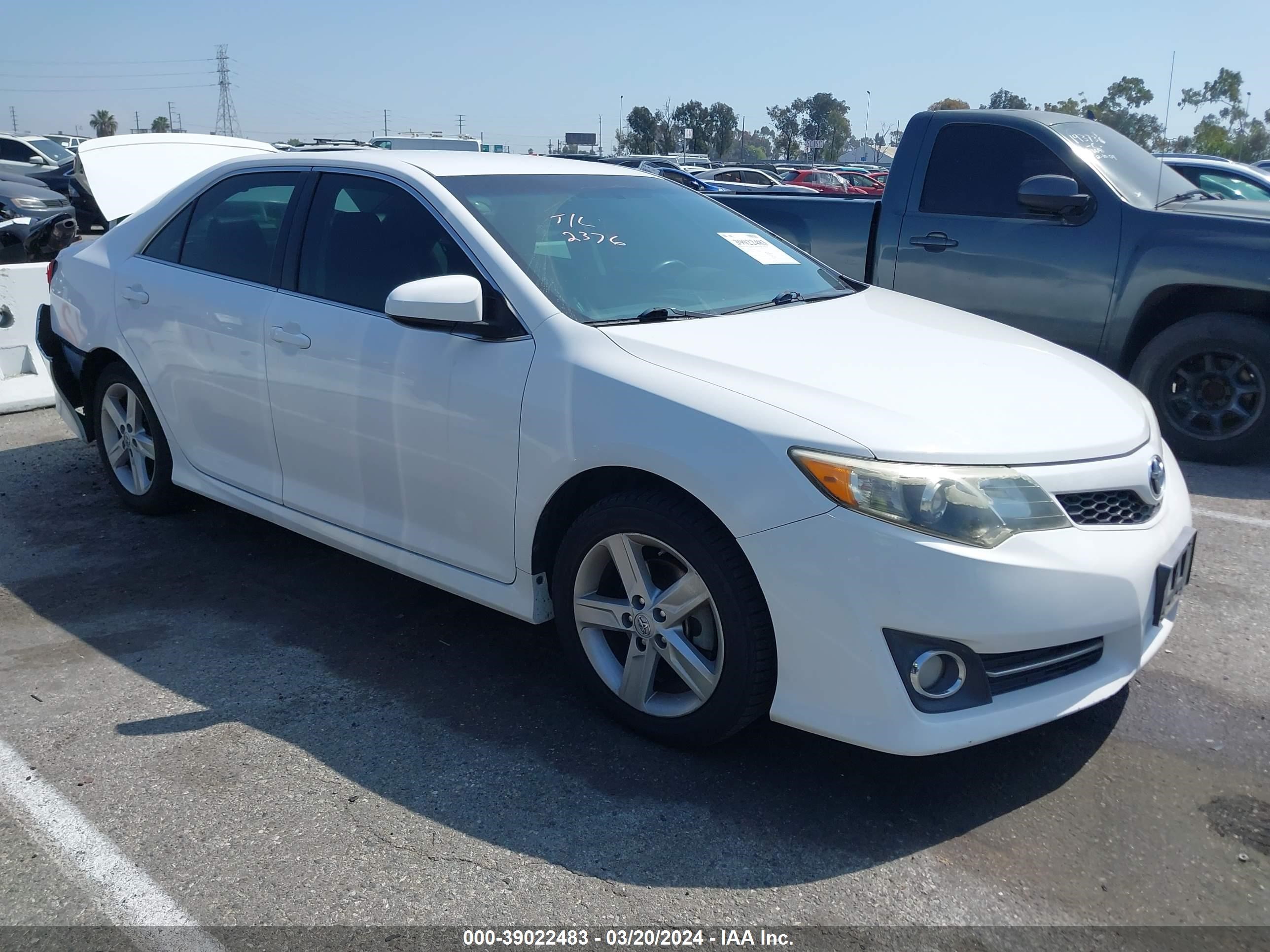 TOYOTA CAMRY 2014 4t1bf1fk7eu417939