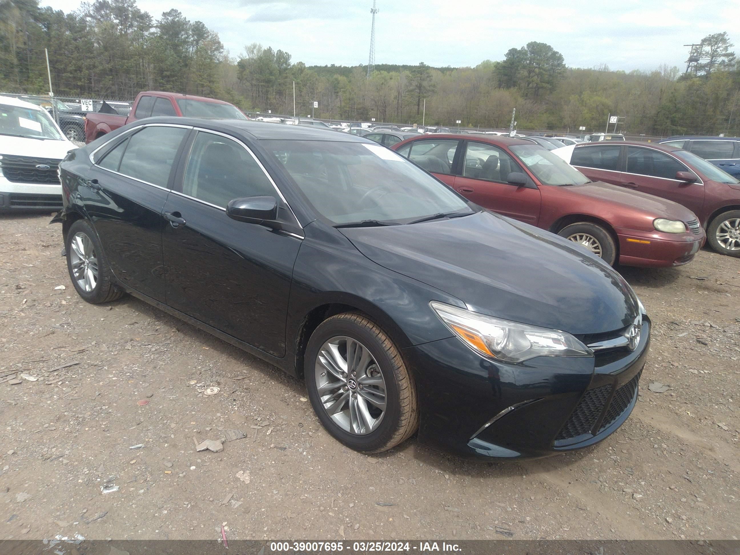 TOYOTA CAMRY 2015 4t1bf1fk7fu910585