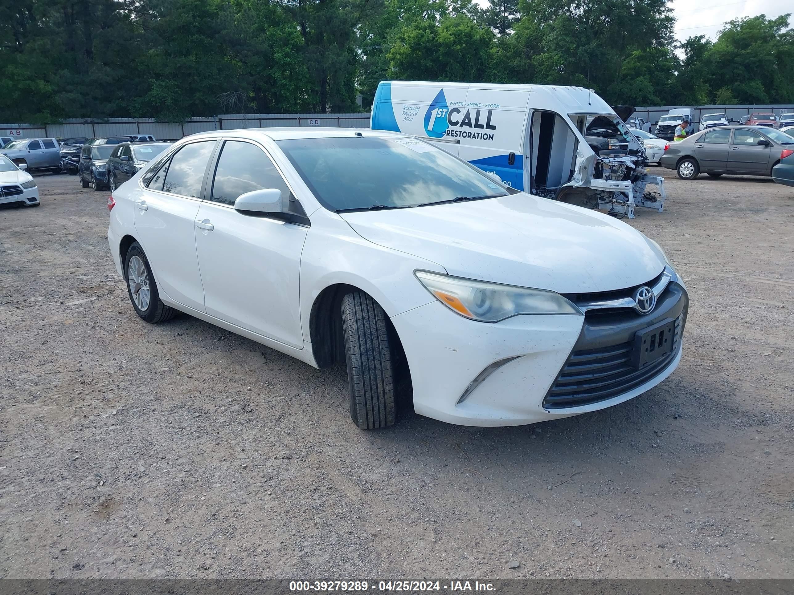 TOYOTA CAMRY 2016 4t1bf1fk7gu181828