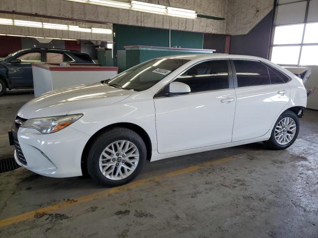 TOYOTA CAMRY 2017 4t1bf1fk7hu374143