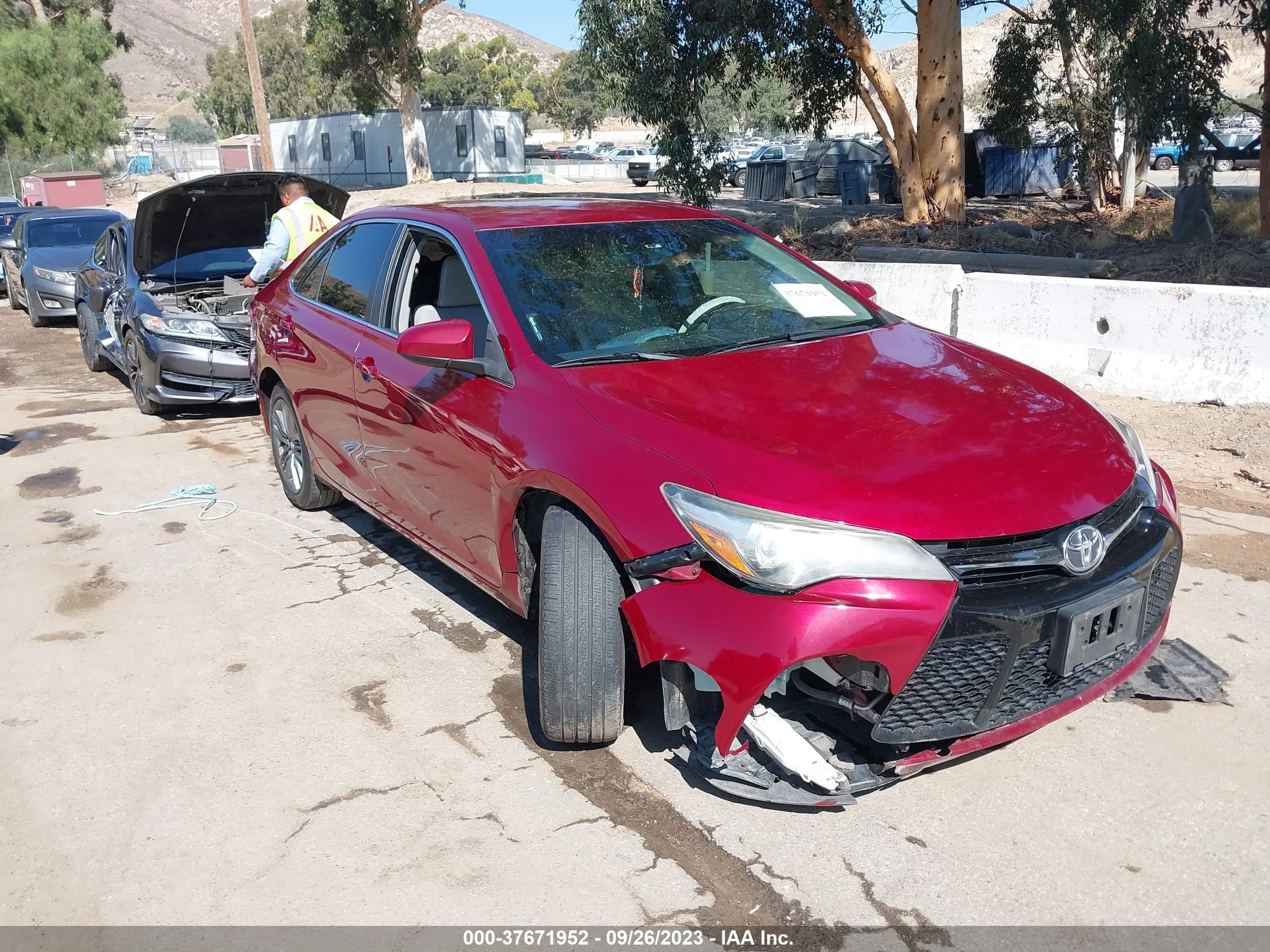 TOYOTA CAMRY 2017 4t1bf1fk7hu633830