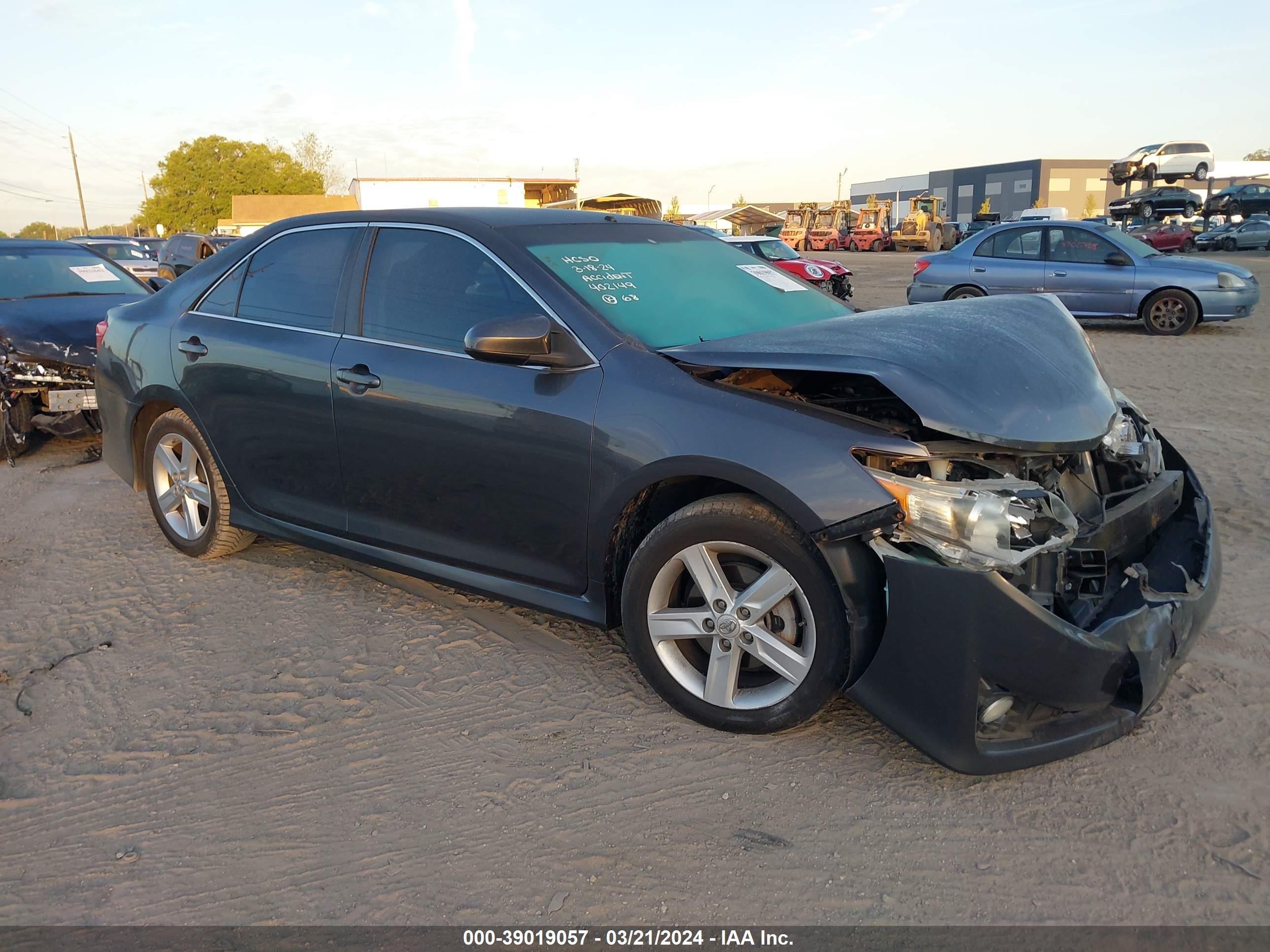 TOYOTA CAMRY 2013 4t1bf1fk8du236864