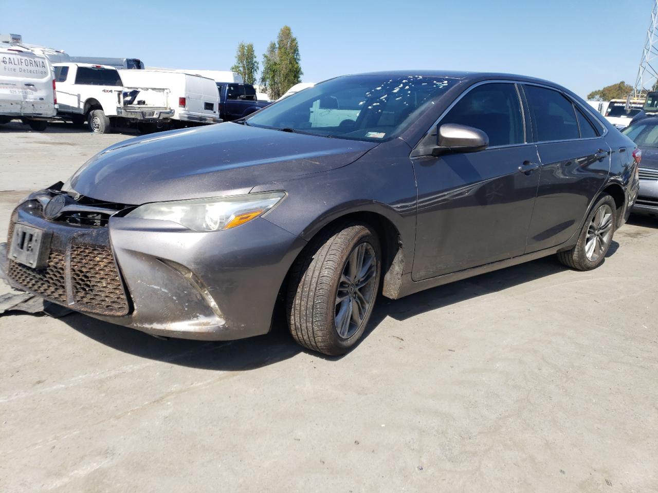 TOYOTA CAMRY 2015 4t1bf1fk8fu050888