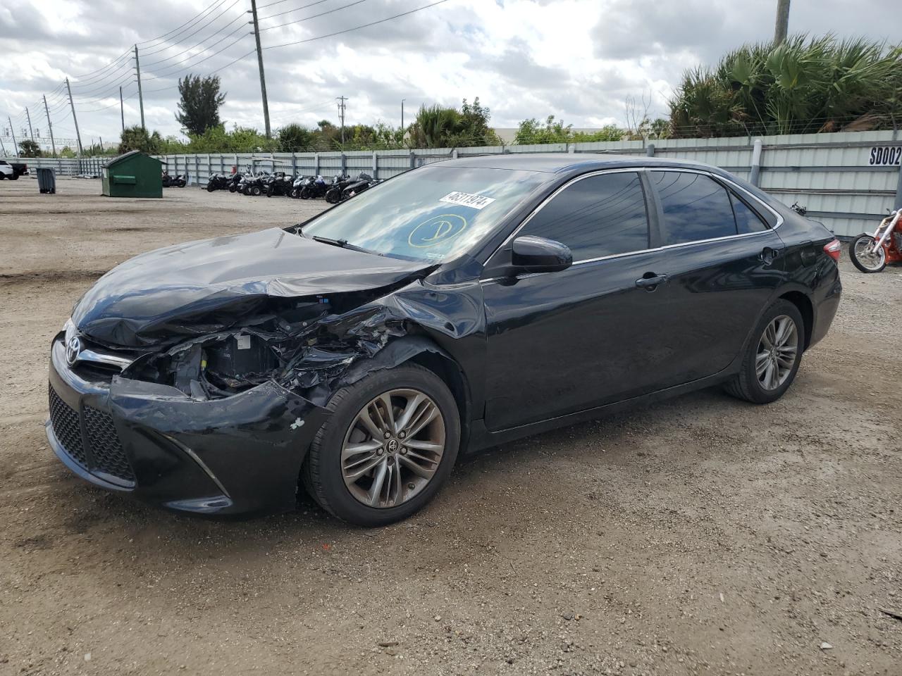 TOYOTA CAMRY 2015 4t1bf1fk8fu093644