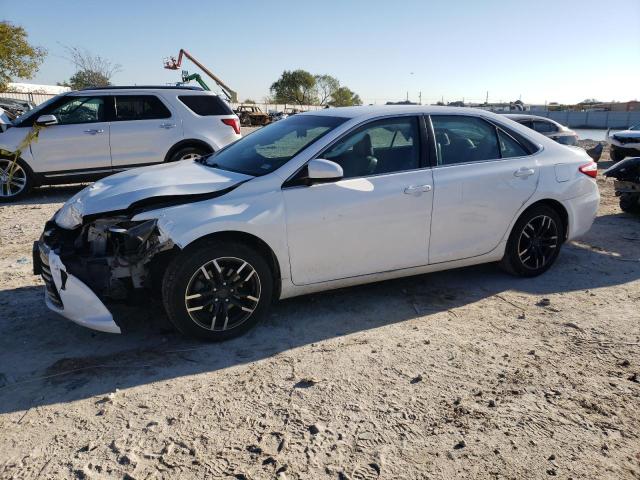 TOYOTA CAMRY 2015 4t1bf1fk8fu905962