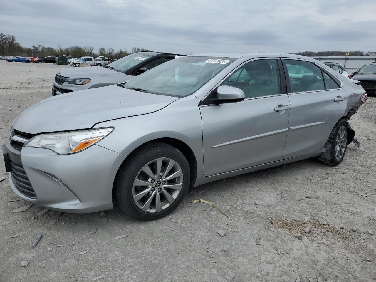 TOYOTA CAMRY 2015 4t1bf1fk8fu974635