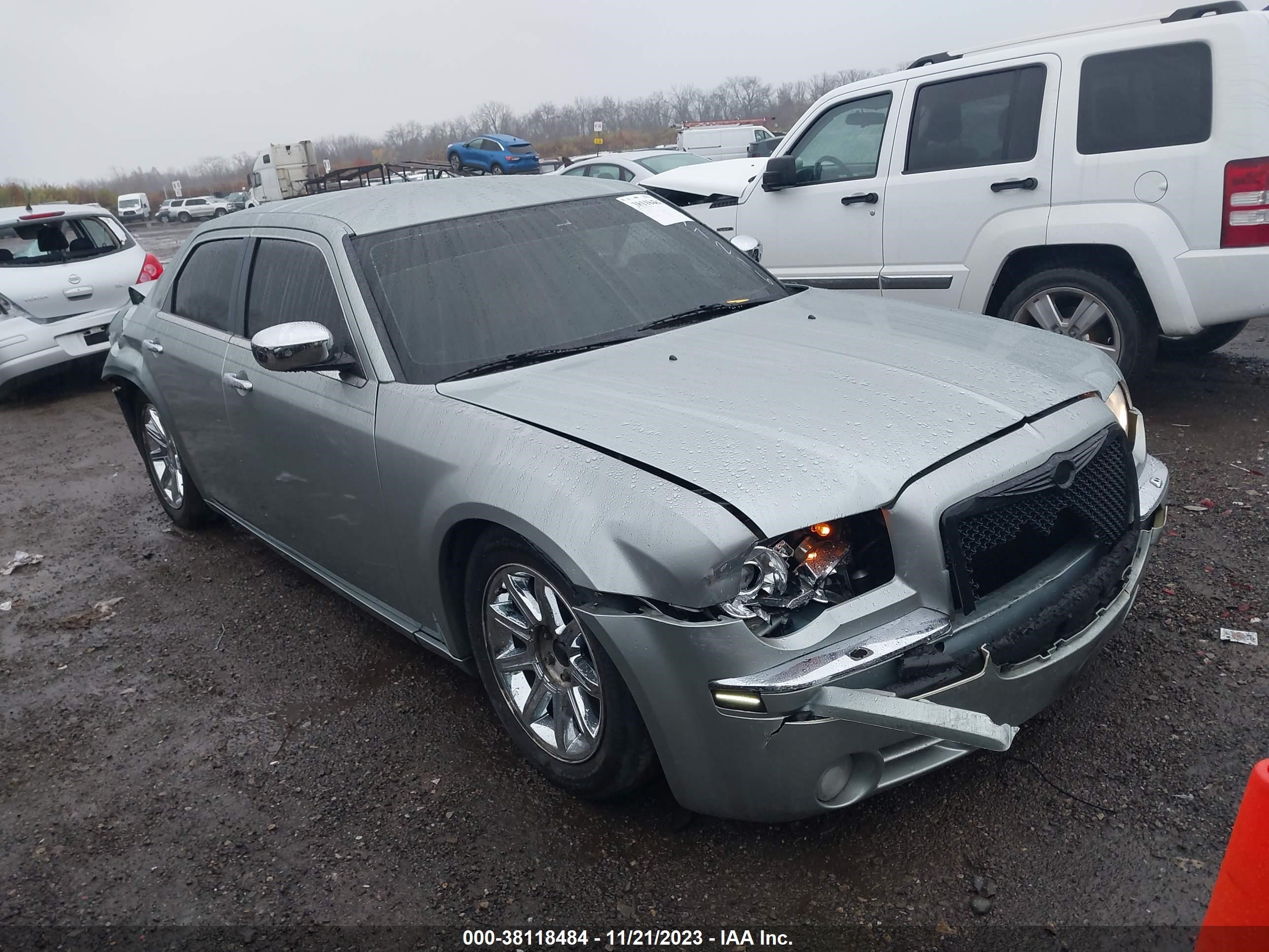 CHRYSLER 300C 2005 4t1bf1fk8gu206994