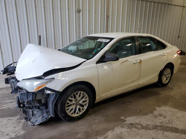 TOYOTA CAMRY LE 2016 4t1bf1fk8gu229434