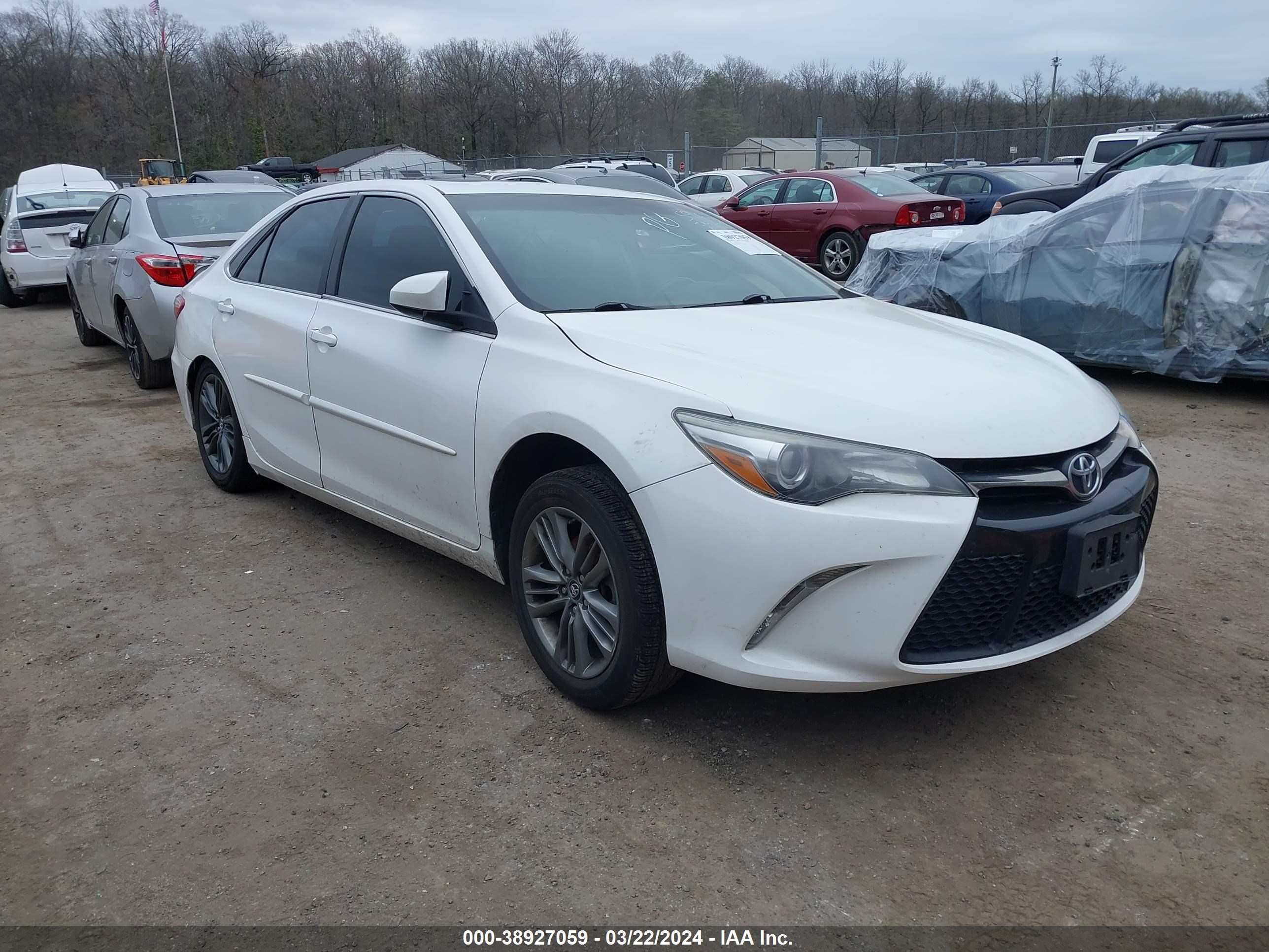 TOYOTA CAMRY 2016 4t1bf1fk8gu235962