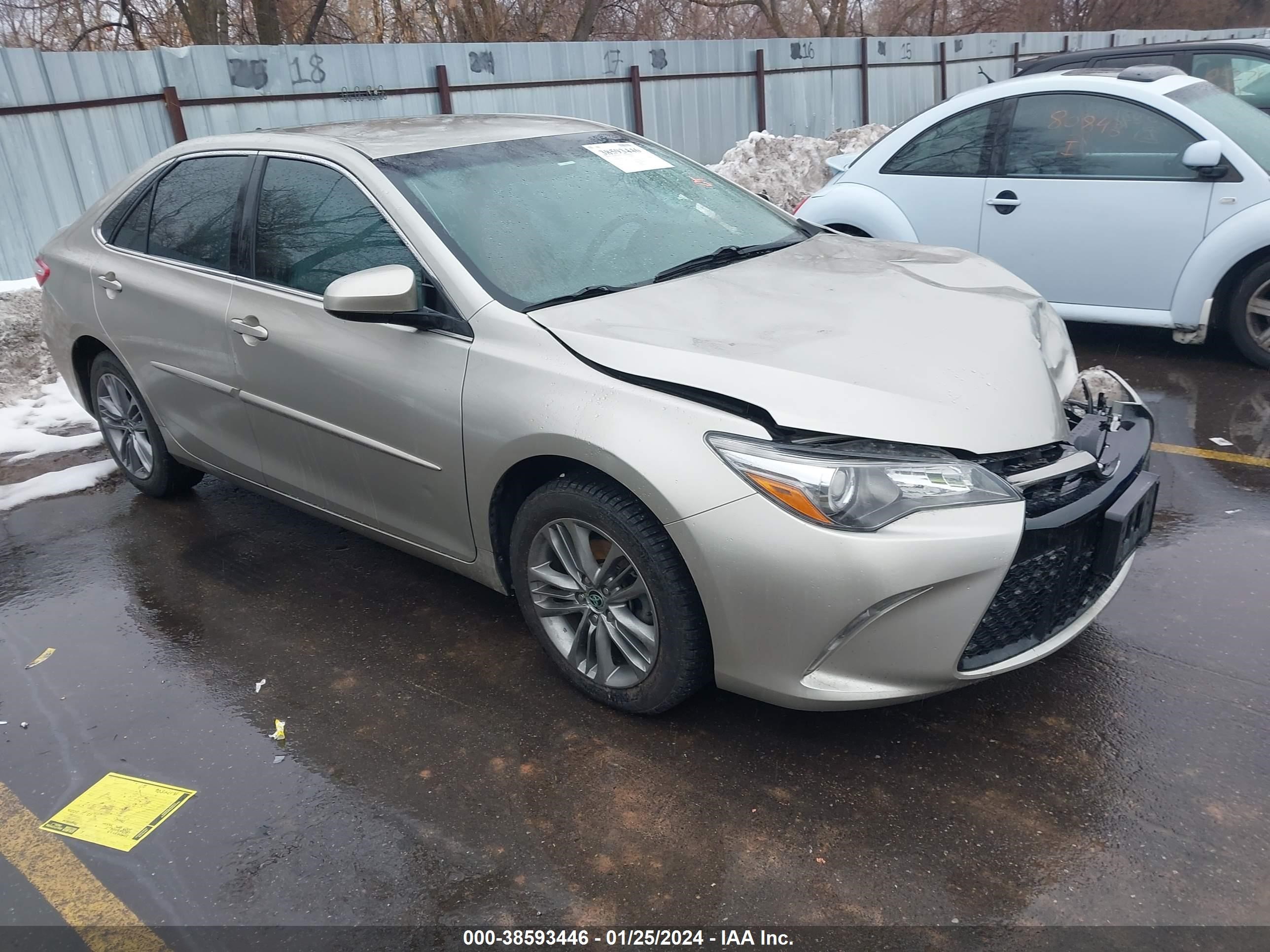 TOYOTA CAMRY 2016 4t1bf1fk8gu510956