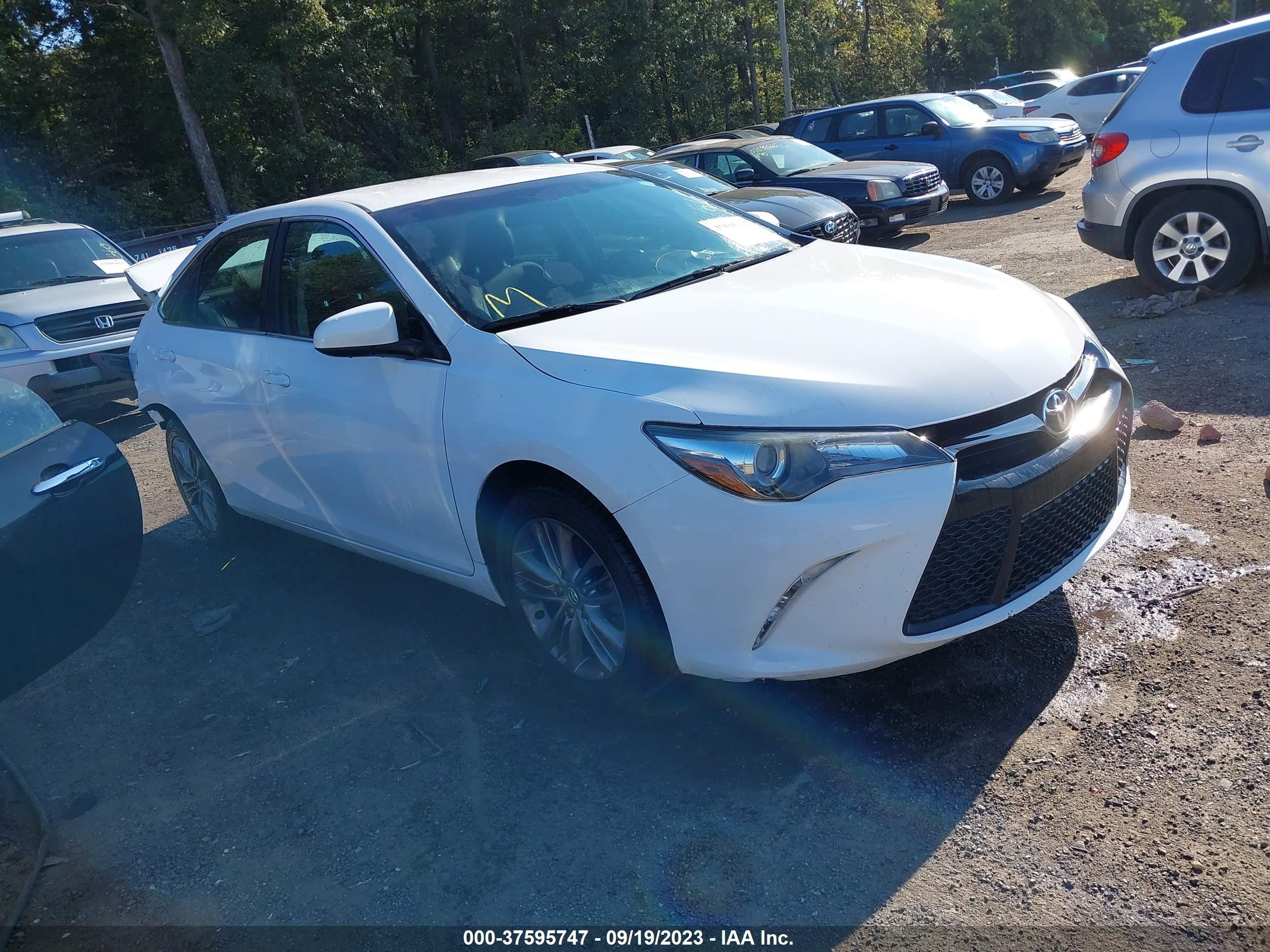 TOYOTA CAMRY 2016 4t1bf1fk8gu567772