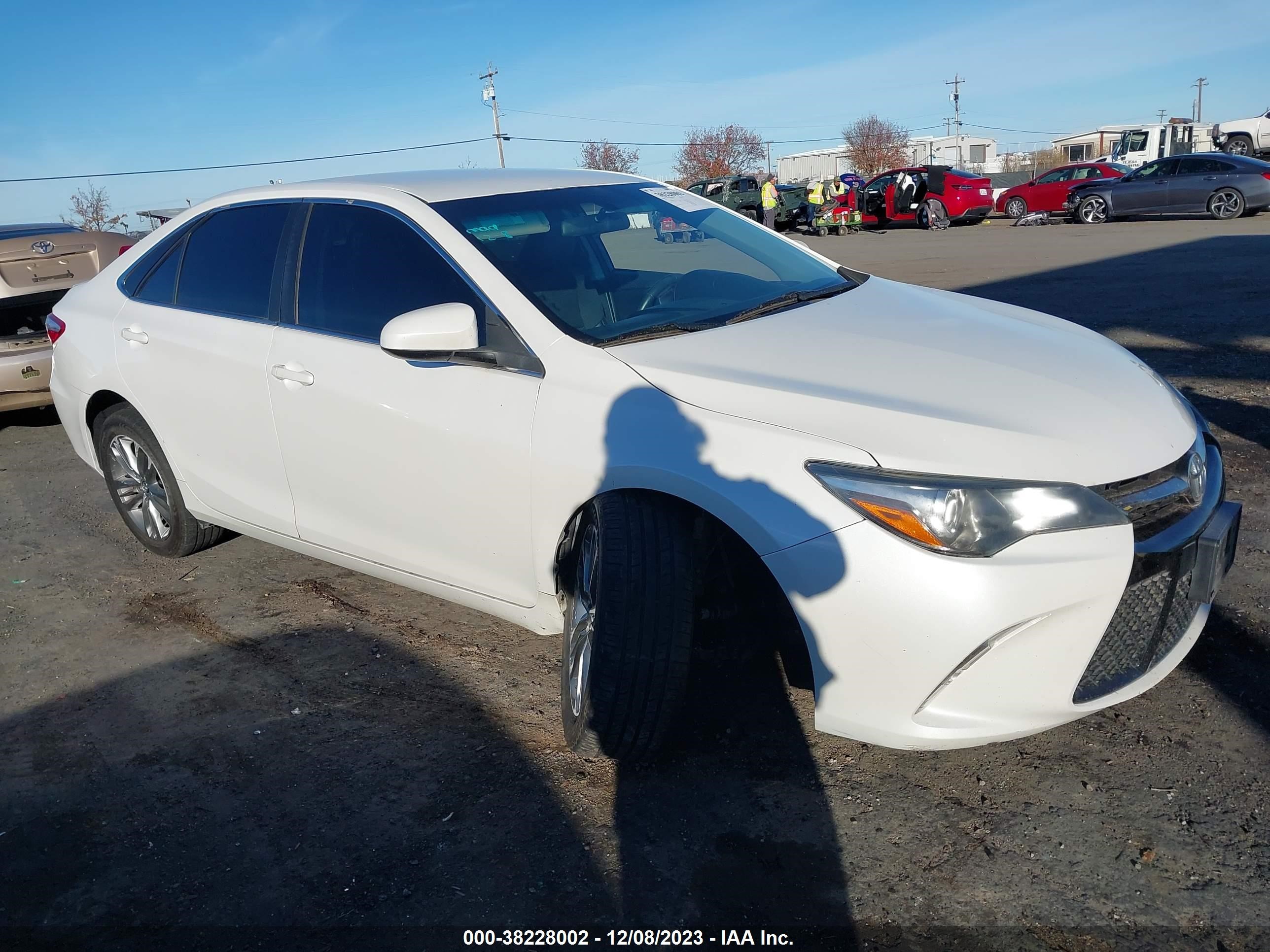 TOYOTA CAMRY 2017 4t1bf1fk8hu270387