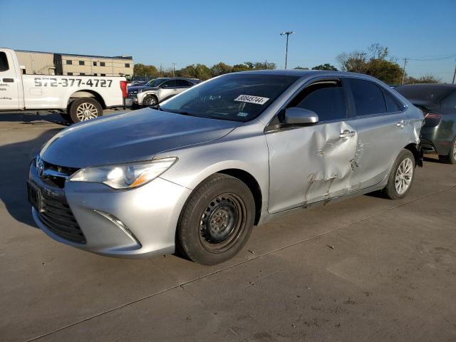 TOYOTA CAMRY LE 2017 4t1bf1fk8hu391419