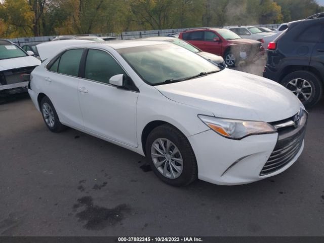 TOYOTA CAMRY 2017 4t1bf1fk8hu412964