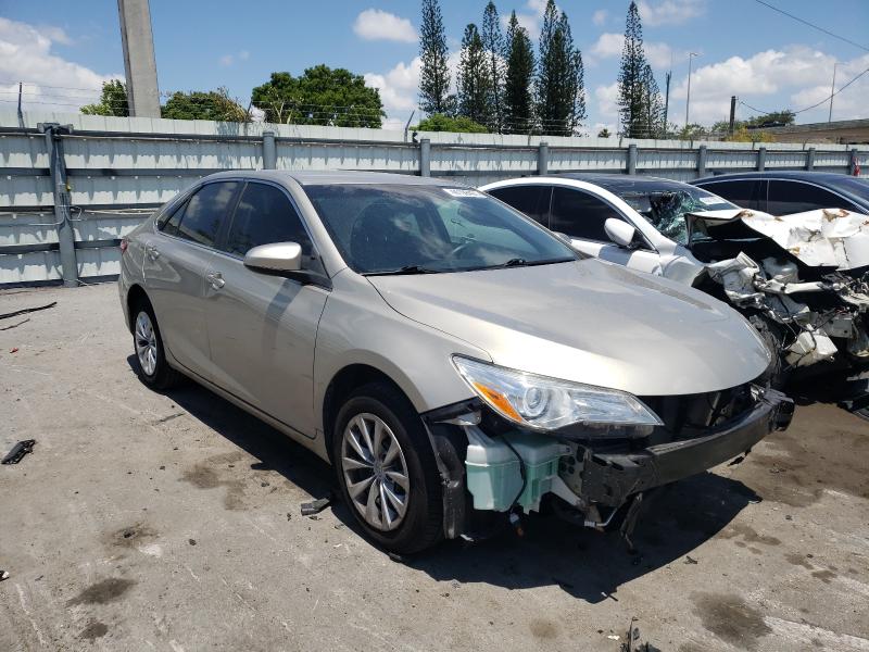 TOYOTA CAMRY LE 2017 4t1bf1fk8hu631214