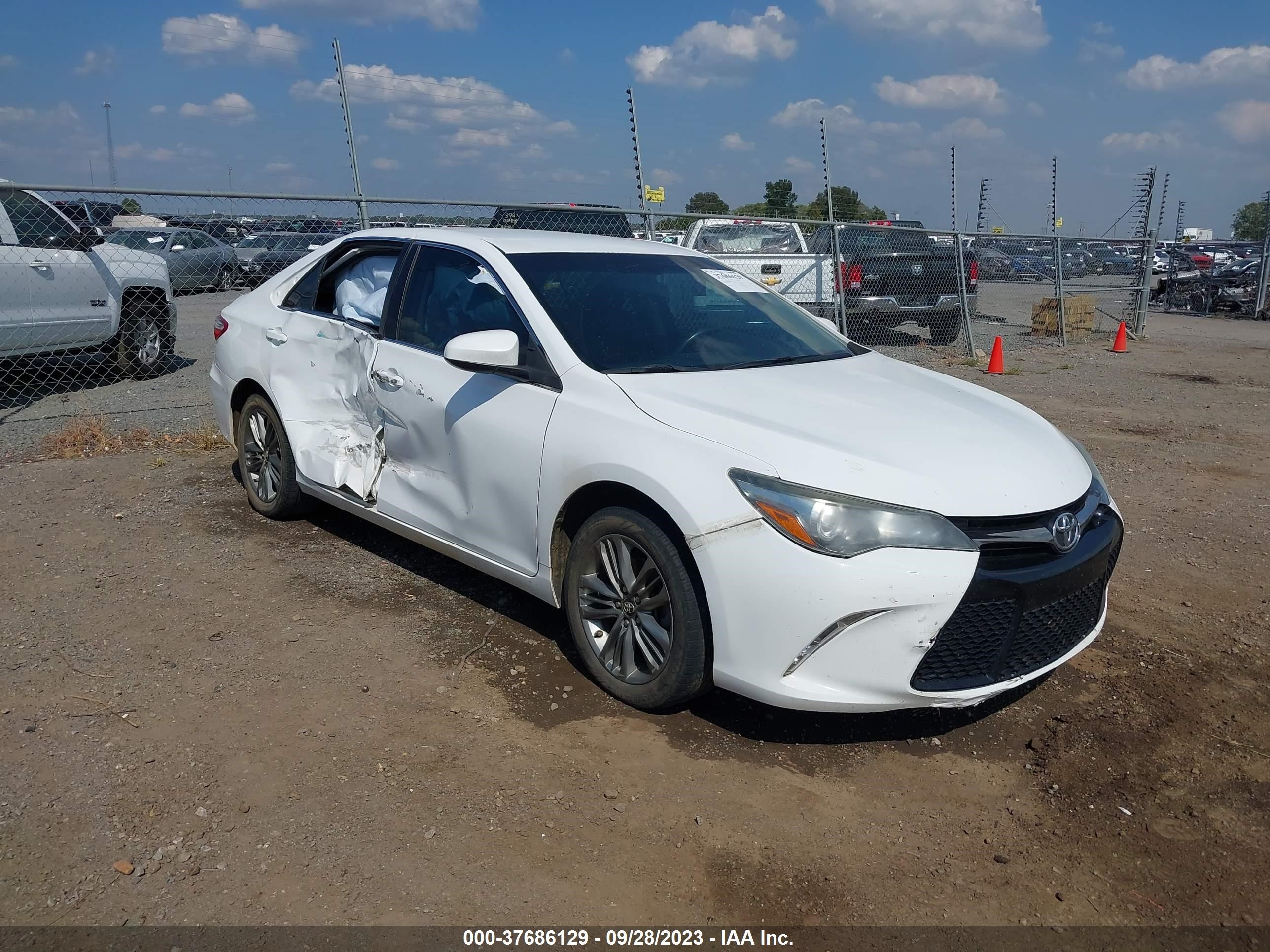 TOYOTA CAMRY 2017 4t1bf1fk8hu686293