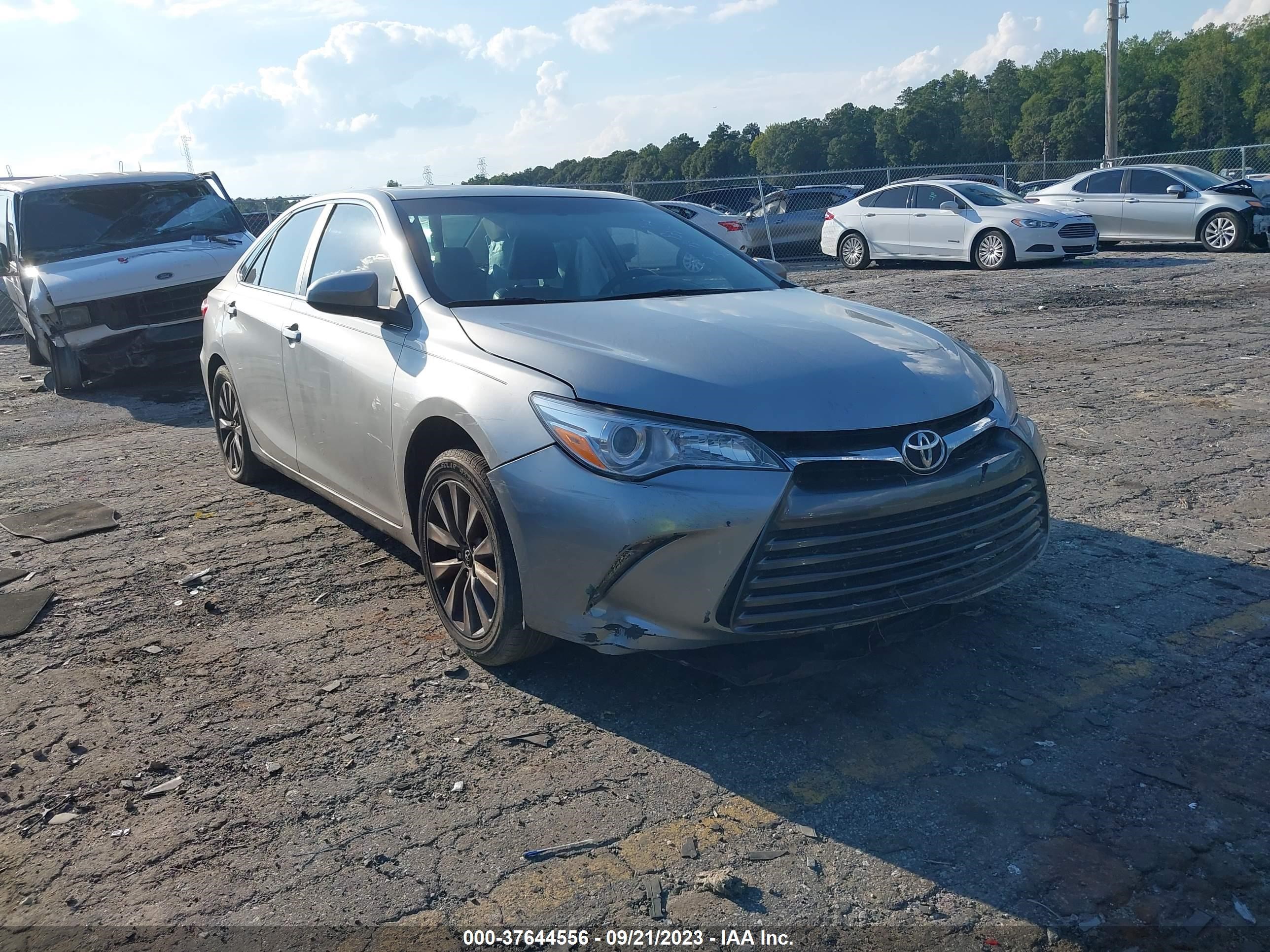 TOYOTA CAMRY 2017 4t1bf1fk8hu699397