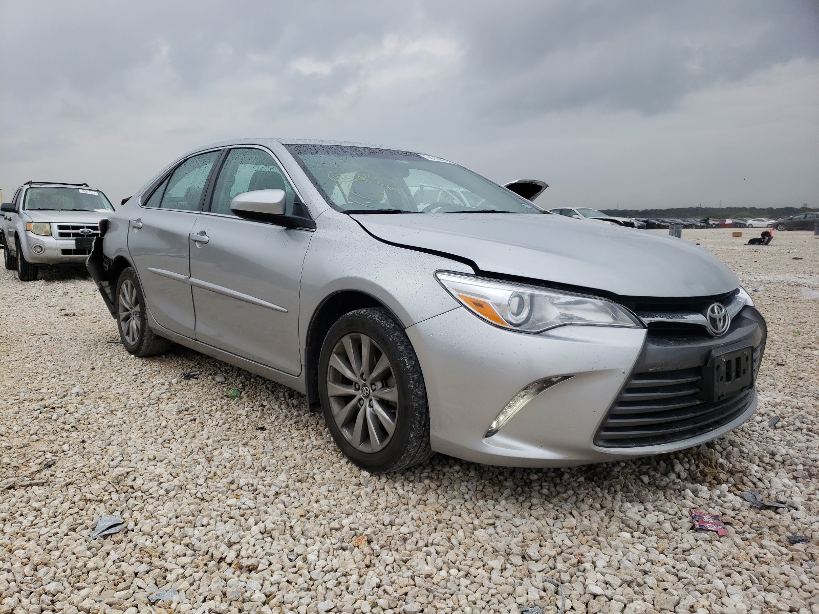 TOYOTA CAMRY LE 2017 4t1bf1fk8hu726369