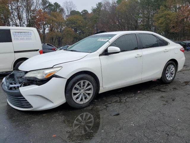 TOYOTA CAMRY LE 2017 4t1bf1fk8hu731877