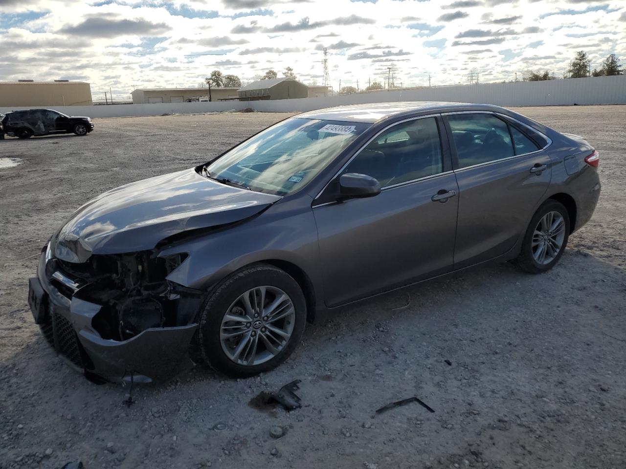 TOYOTA CAMRY 2017 4t1bf1fk8hu742197