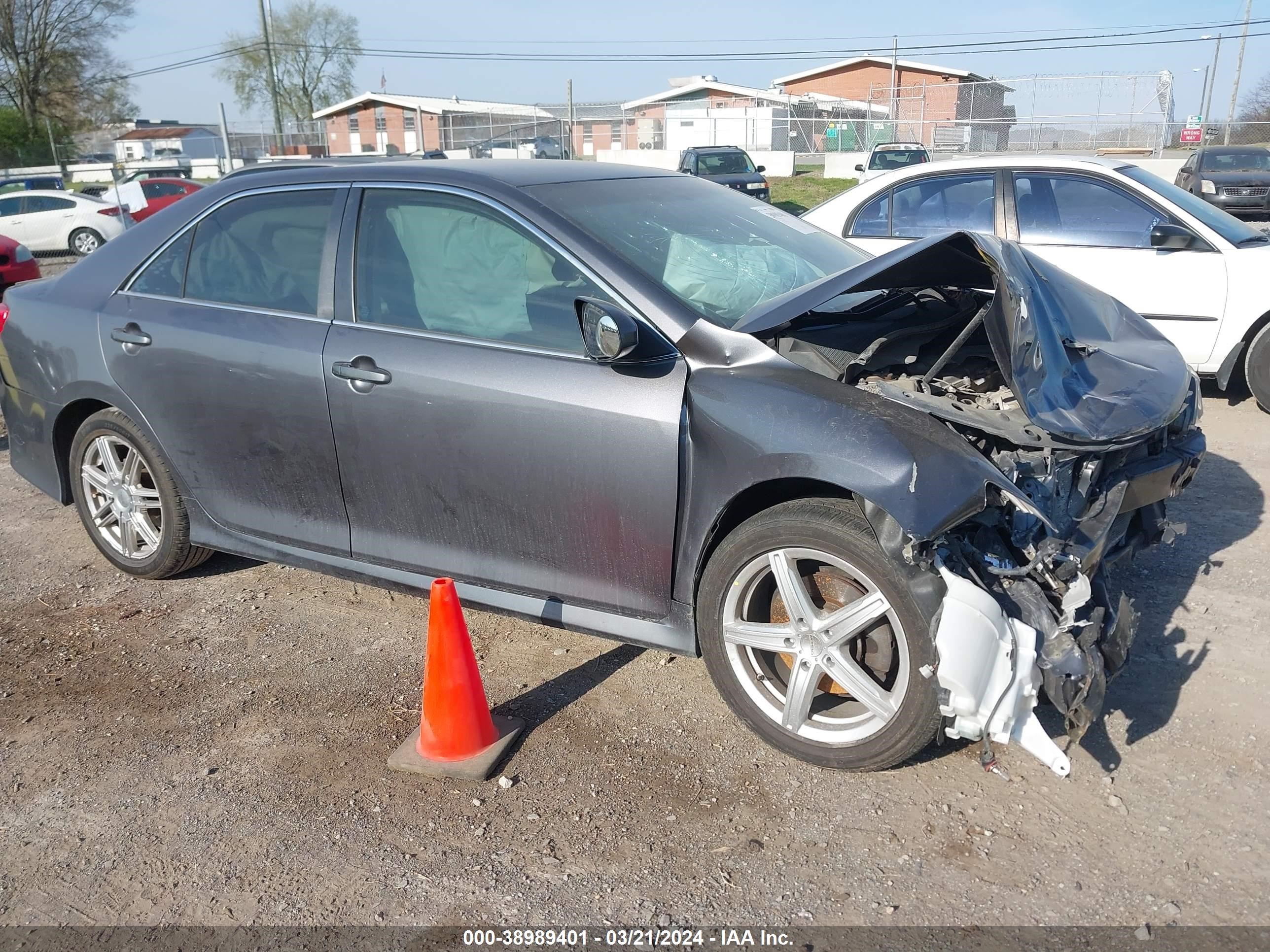 TOYOTA CAMRY 2014 4t1bf1fk9eu420356