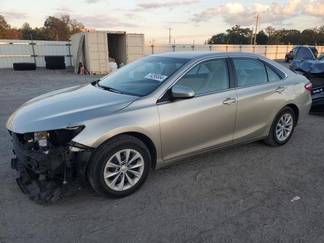 TOYOTA CAMRY LE 2015 4t1bf1fk9fu014630