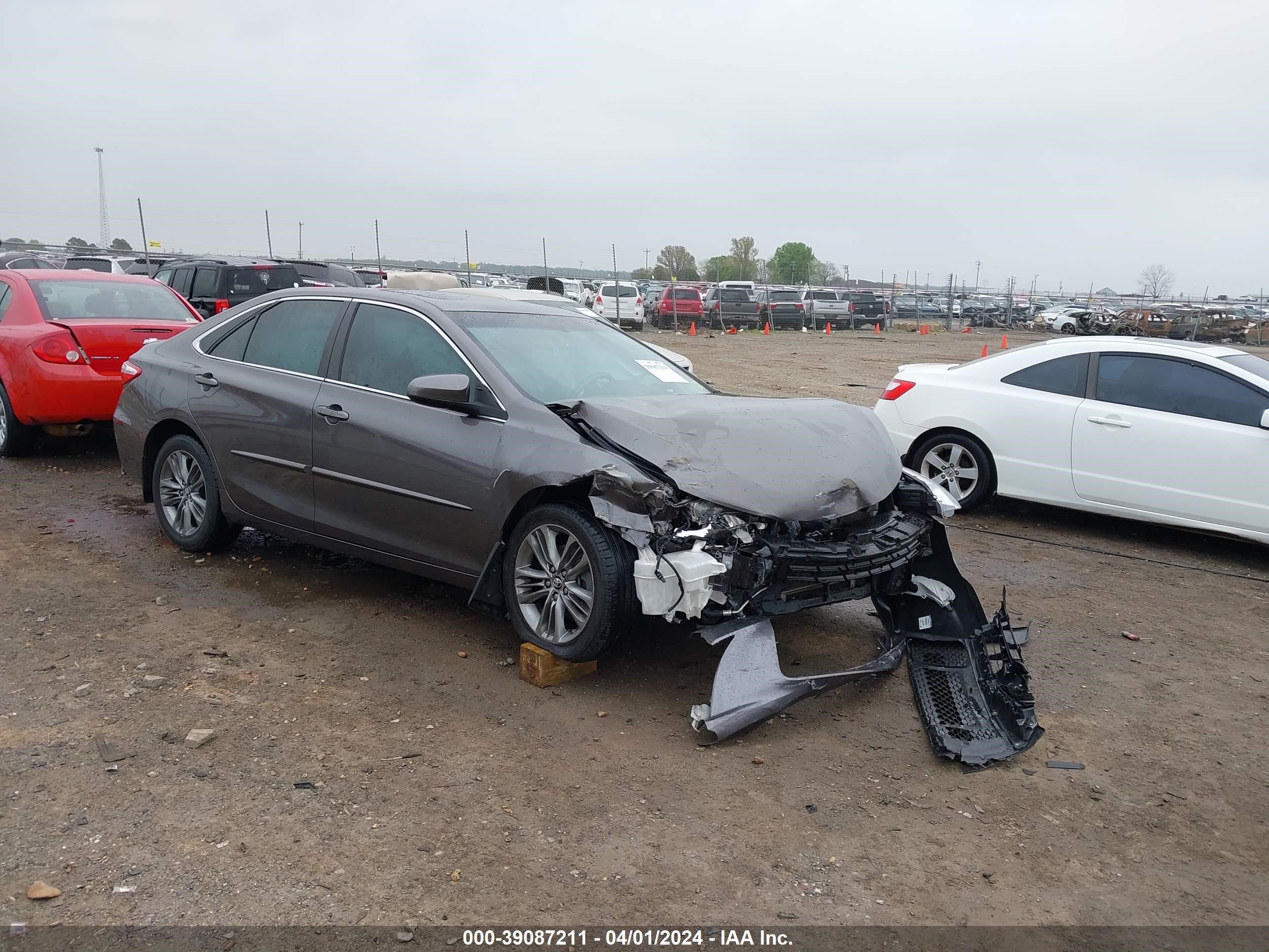 TOYOTA CAMRY 2017 4t1bf1fk9hu771711