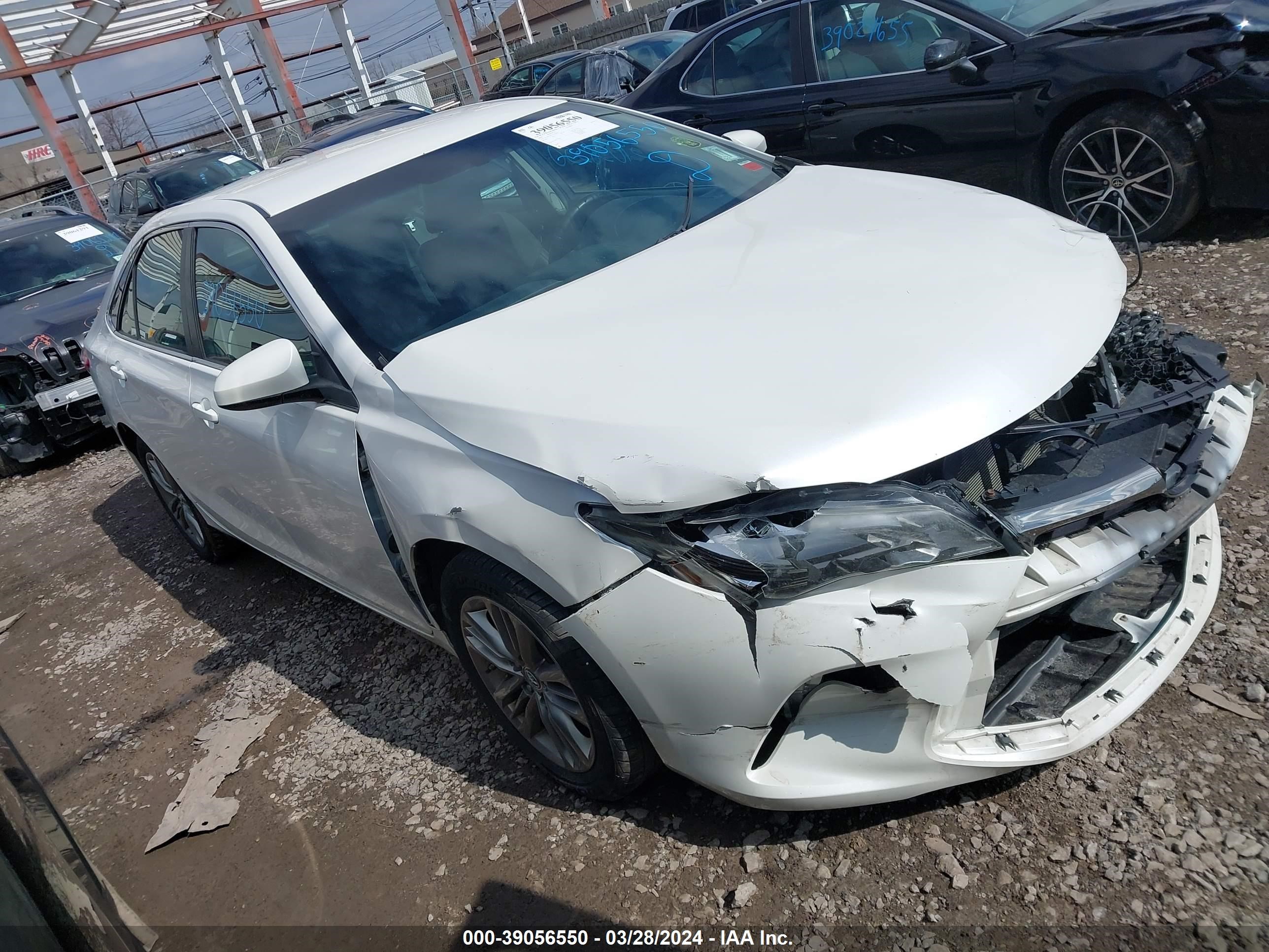 TOYOTA CAMRY 2016 4t1bf1fkxgu143042