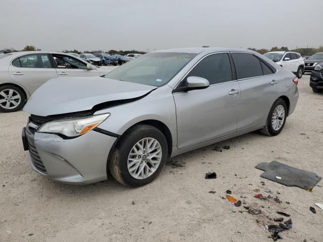 TOYOTA CAMRY LE 2016 4t1bf1fkxgu256621