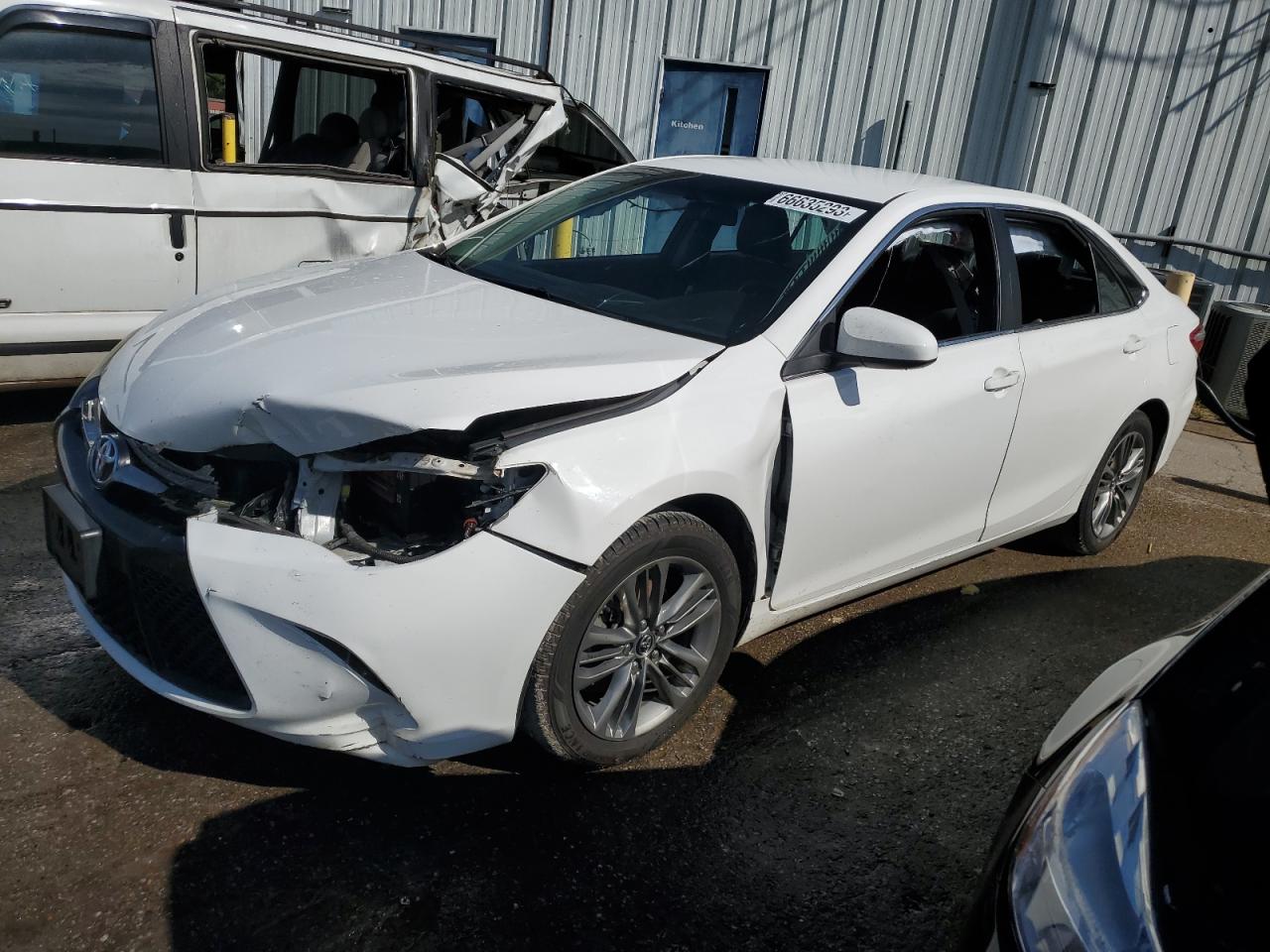 TOYOTA CAMRY 2016 4t1bf1fkxgu502101