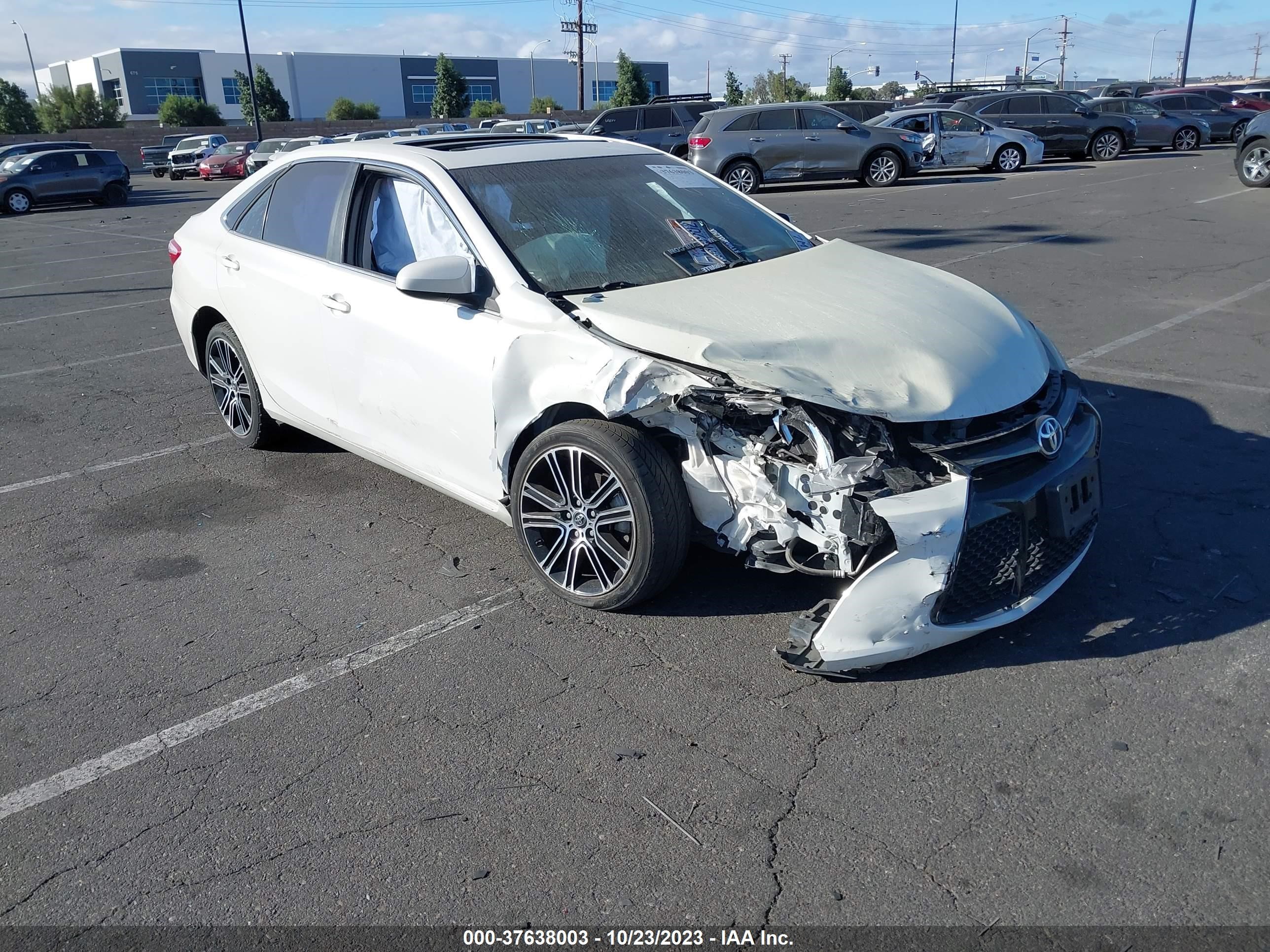 TOYOTA CAMRY 2016 4t1bf1fkxgu510912