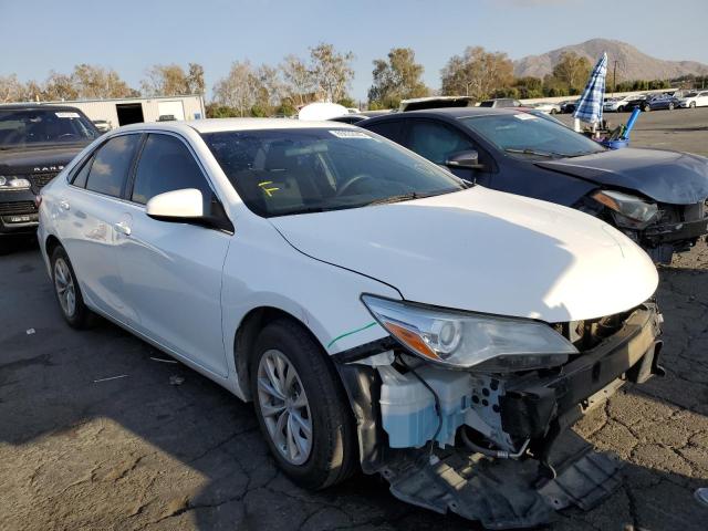 TOYOTA CAMRY LE 2017 4t1bf1fkxhu436215