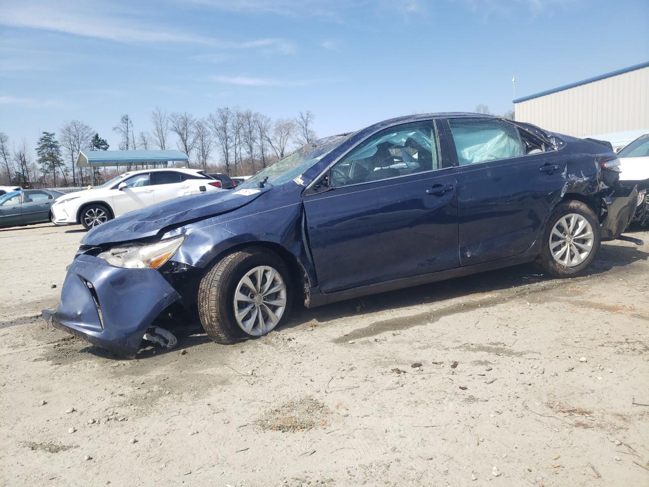 TOYOTA CAMRY 2017 4t1bf1fkxhu628623