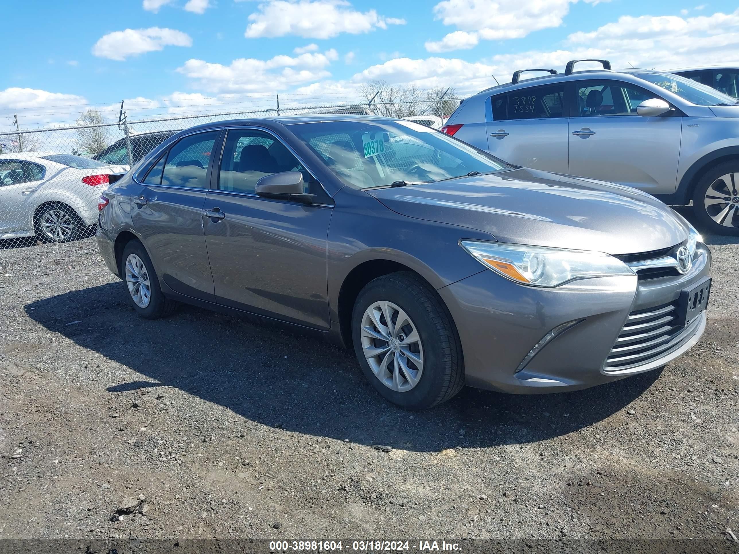 TOYOTA CAMRY 2017 4t1bf1fkxhu662660