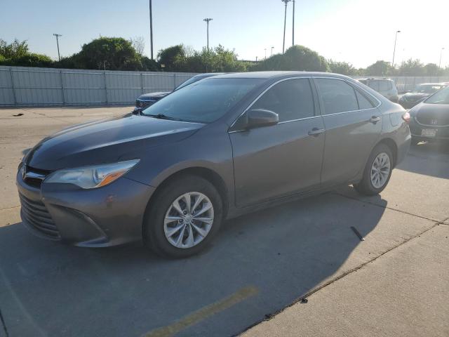 TOYOTA CAMRY LE 2017 4t1bf1fkxhu701778